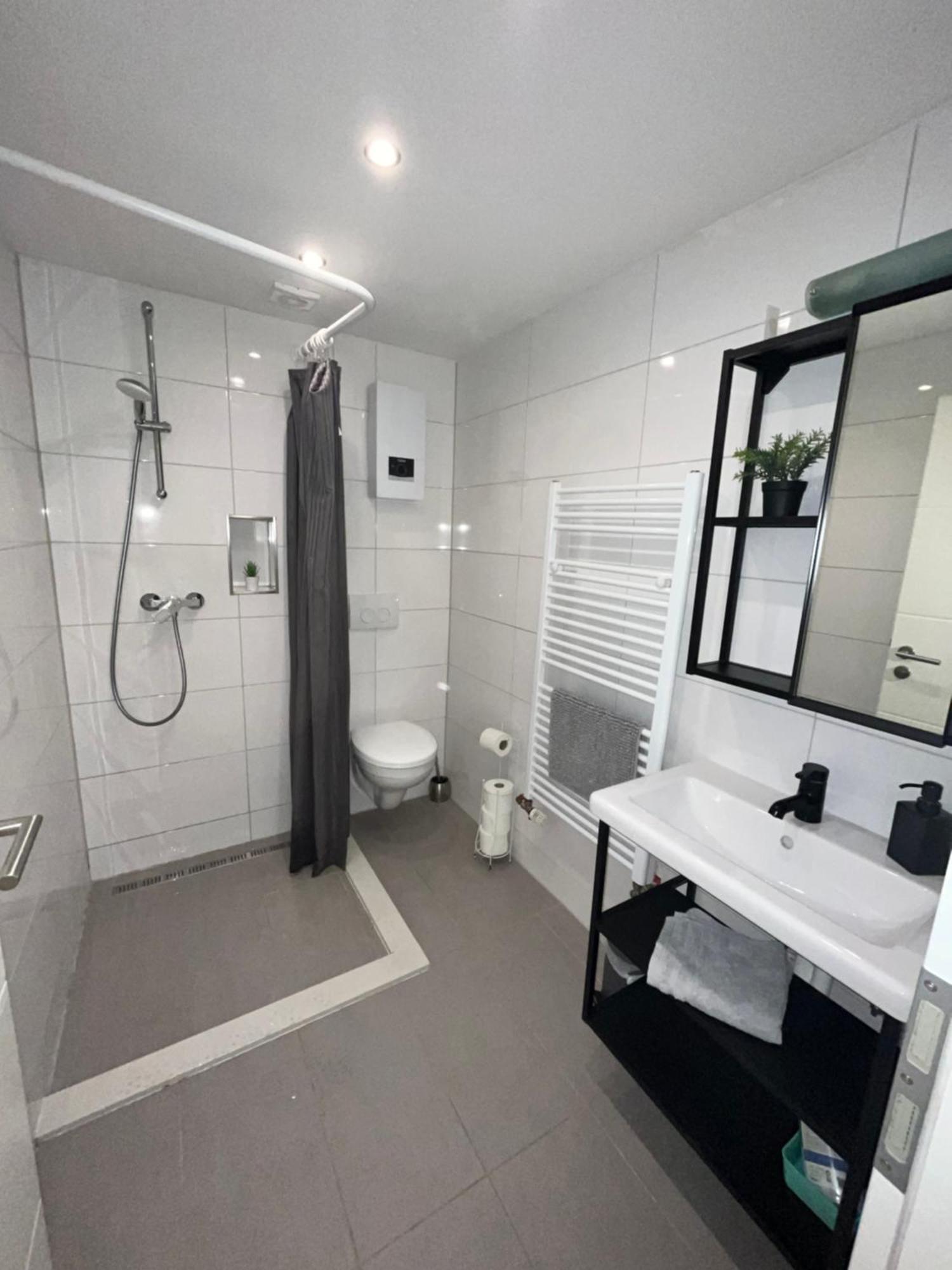 Apartment Central 10C 40Qm Wi-Fi Free Parking Calm Back House Дортмунд Экстерьер фото